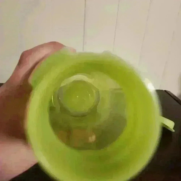 Tupperware Large ECO waterborne  9153 with lid 71810 - Picture 4 of 4